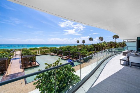 Condo in Surfside, Florida, 4 bedrooms  № 2082025 - photo 3