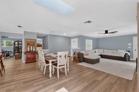Casa en venta en Ocala, Florida, 3 dormitorios, 158.03 m2 № 2232485 - foto 11