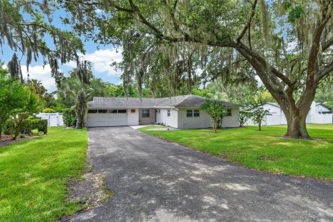 Casa en venta en Ocala, Florida, 3 dormitorios, 158.03 m2 № 2232485 - foto 2
