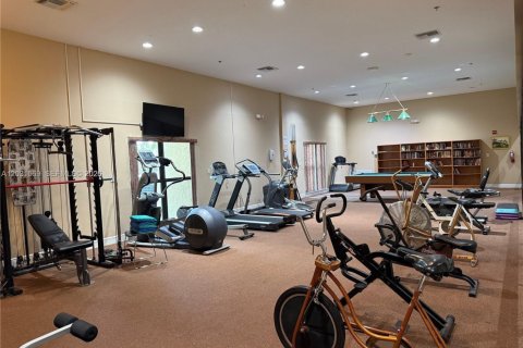 Villa ou maison à vendre à North Lauderdale, Floride: 2 chambres, 89.37 m2 № 2077432 - photo 11