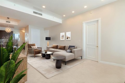 Купить кондоминиум в Санни-Айлс-Бич, Флорида 2 спальни, 125.23м2, № 2056833 - фото 11