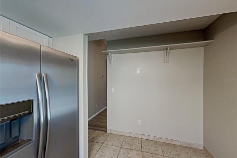 Villa ou maison à vendre à Orlando, Floride: 3 chambres, 127 m2 № 2107909 - photo 3