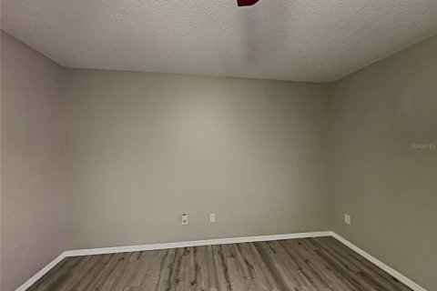 Villa ou maison à vendre à Orlando, Floride: 3 chambres, 127 m2 № 2107909 - photo 12