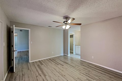 Villa ou maison à vendre à Orlando, Floride: 3 chambres, 127 m2 № 2107909 - photo 8