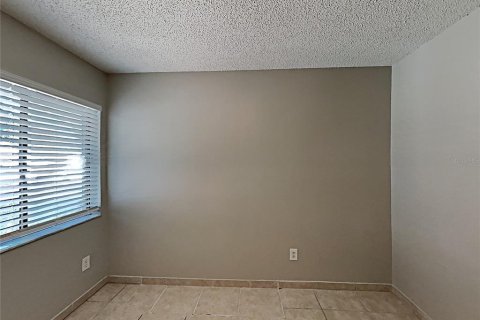 Villa ou maison à vendre à Orlando, Floride: 3 chambres, 127 m2 № 2107909 - photo 17