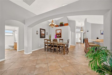 Villa ou maison à vendre à Clermont, Floride: 5 chambres, 210.42 m2 № 2389081 - photo 29