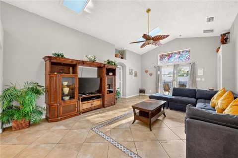 Villa ou maison à vendre à Clermont, Floride: 5 chambres, 210.42 m2 № 2389081 - photo 23