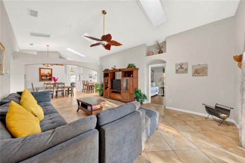 Villa ou maison à vendre à Clermont, Floride: 5 chambres, 210.42 m2 № 2389081 - photo 22