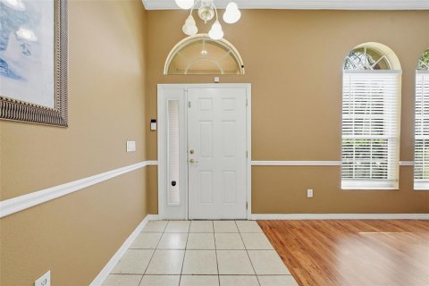 House in Zephyrhills, Florida 4 bedrooms, 210.24 sq.m. № 2157382 - photo 7