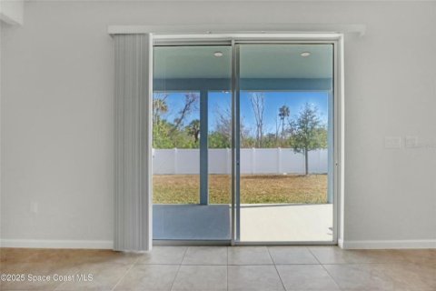 Casa en venta en Titusville, Florida, 4 dormitorios, 200.67 m2 № 1529687 - foto 15