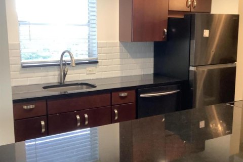 Купить кондоминиум в Помпано-Бич, Флорида 3 комнаты, 112.41м2, № 2185517 - фото 10