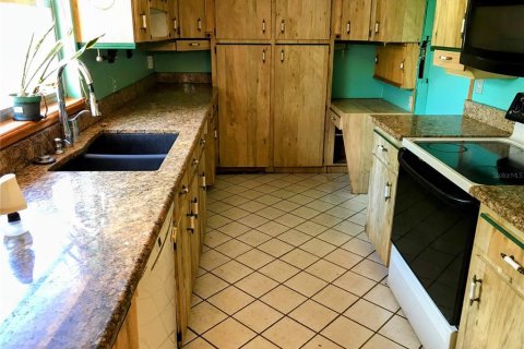 House in Lakeland, Florida 3 bedrooms, 132.29 sq.m. № 1902418 - photo 10