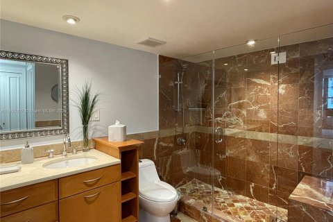 Condominio en venta en Miami Beach, Florida, 2 dormitorios, 95.69 m2 № 1856915 - foto 21