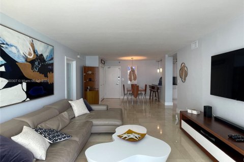 Condominio en venta en Miami Beach, Florida, 2 dormitorios, 95.69 m2 № 1856915 - foto 4