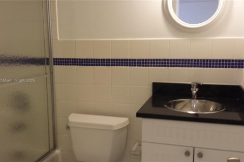 Copropriété à vendre à North Miami, Floride: 2 chambres, 79.9 m2 № 2089191 - photo 5