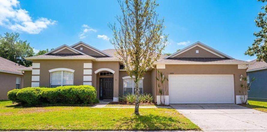 House in Orlando, Florida 4 bedrooms, 227.42 sq.m. № 1720699
