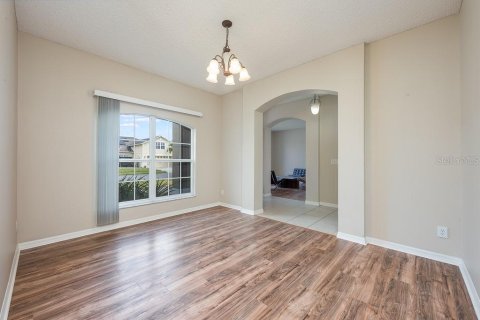 House in Orlando, Florida 4 bedrooms, 227.42 sq.m. № 1720699 - photo 27