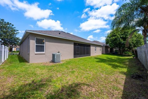 House in Orlando, Florida 4 bedrooms, 227.42 sq.m. № 1720699 - photo 19