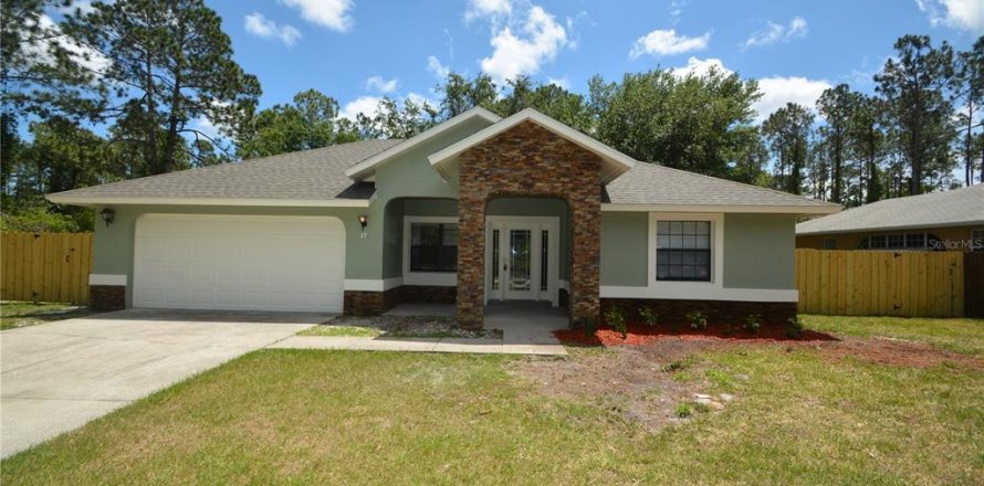 Villa ou maison à Palm Coast, Floride 3 chambres, 139.07 m2 № 1819209