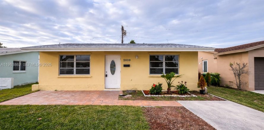 Villa ou maison à Tamarac, Floride 2 chambres, 94.48 m2 № 2025503