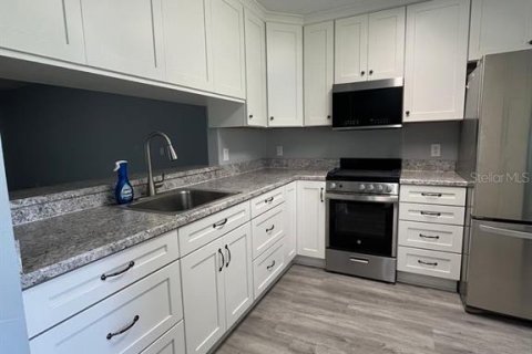 Casa en alquiler en Palm Coast, Florida, 2 dormitorios, 94.85 m2 № 1904466 - foto 6