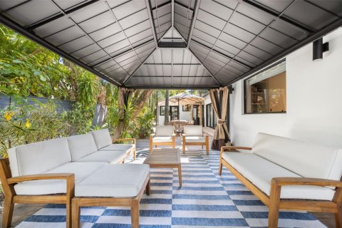 Купить виллу или дом в Майами, Флорида 3 спальни, 247.31м2, № 2068957 - фото 27