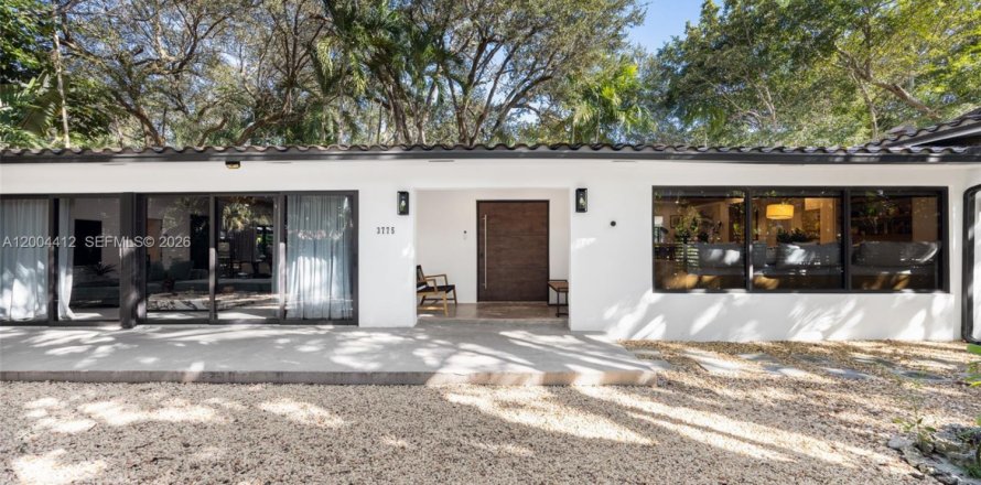 Дом в Майами, Флорида 3 спальни, 247.31м2 № 2068957