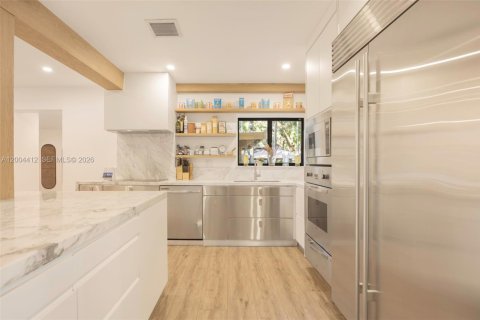 Купить виллу или дом в Майами, Флорида 3 спальни, 247.31м2, № 2068957 - фото 11