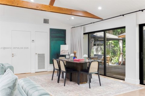 Купить виллу или дом в Майами, Флорида 3 спальни, 247.31м2, № 2068957 - фото 8