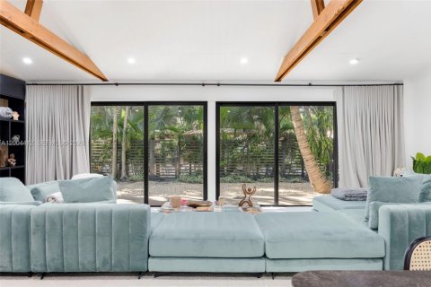 Купить виллу или дом в Майами, Флорида 3 спальни, 247.31м2, № 2068957 - фото 6
