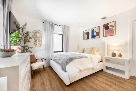 Купить виллу или дом в Майами, Флорида 3 спальни, 247.31м2, № 2068957 - фото 14