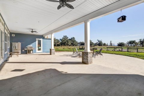 House in Bunnell, Florida 4 bedrooms, 350.06 sq.m. № 1426886 - photo 12