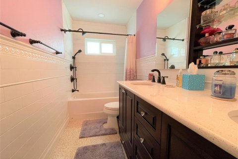 Villa ou maison à louer à North Redington Beach, Floride: 2 chambres, 109.25 m2 № 2145127 - photo 22