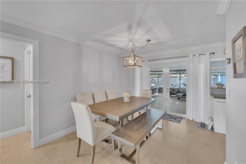 Townhouse in Miami, Florida 3 bedrooms, 103.12 sq.m. № 2032144 - photo 5