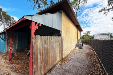 Commercial property in Port Richey, Florida 512.08 sq.m. № 2143738 - photo 6