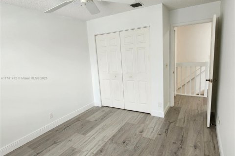 House in Boca Raton, Florida 3 bedrooms, 173.91 sq.m. № 1691239 - photo 25