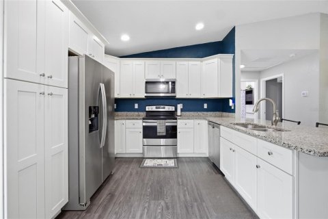 Casa en venta en Ocklawaha, Florida, 3 dormitorios, 122.54 m2 № 2155656 - foto 9