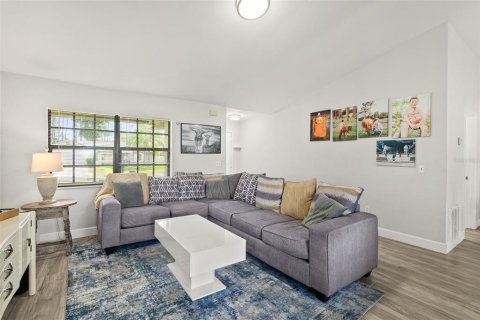 Villa ou maison à vendre à Palm Coast, Floride: 3 chambres, 124.77 m2 № 2339175 - photo 6