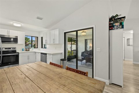 Villa ou maison à vendre à Palm Coast, Floride: 3 chambres, 124.77 m2 № 2339175 - photo 9