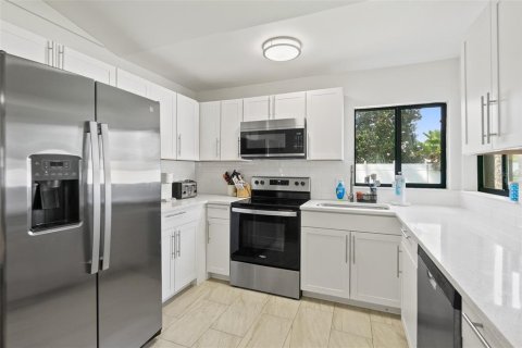 Villa ou maison à vendre à Palm Coast, Floride: 3 chambres, 124.77 m2 № 2339175 - photo 10