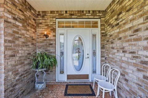 Casa en venta en Deltona, Florida, 4 dormitorios, 165.64 m2 № 2197943 - foto 3