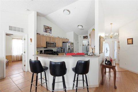Casa en venta en Deltona, Florida, 4 dormitorios, 165.64 m2 № 2197943 - foto 16