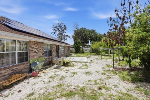 Casa en venta en Deltona, Florida, 4 dormitorios, 165.64 m2 № 2197943 - foto 4