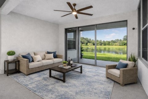 House in Daytona Beach, Florida 5 bedrooms, 283.44 sq.m. № 2157185 - photo 9