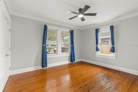 House in Tampa, Florida 4 bedrooms, 166.11 sq.m. № 1769351 - photo 19
