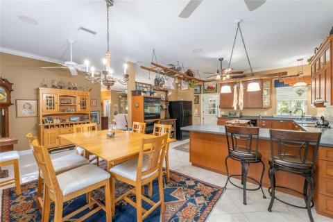 Casa en venta en Sorrento, Florida, 3 dormitorios, 213.95 m2 № 1808125 - foto 12