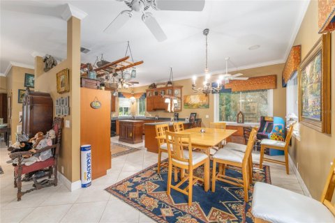 Casa en venta en Sorrento, Florida, 3 dormitorios, 213.95 m2 № 1808125 - foto 13
