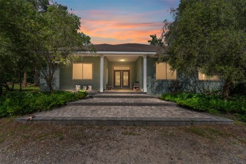Casa en venta en Sorrento, Florida, 3 dormitorios, 213.95 m2 № 1808125 - foto 2