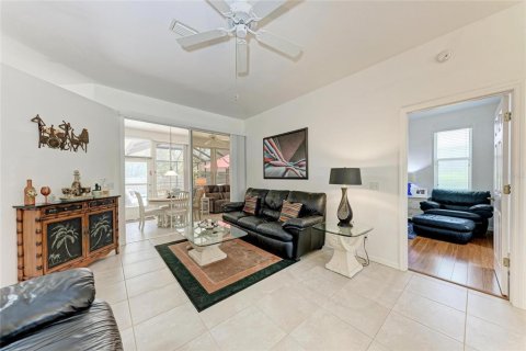 Casa en venta en Bradenton, Florida, 3 dormitorios, 179.39 m2 № 1640666 - foto 23