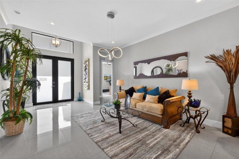 House in Homestead, Florida 5 bedrooms, 276.66 sq.m. № 2080377 - photo 10